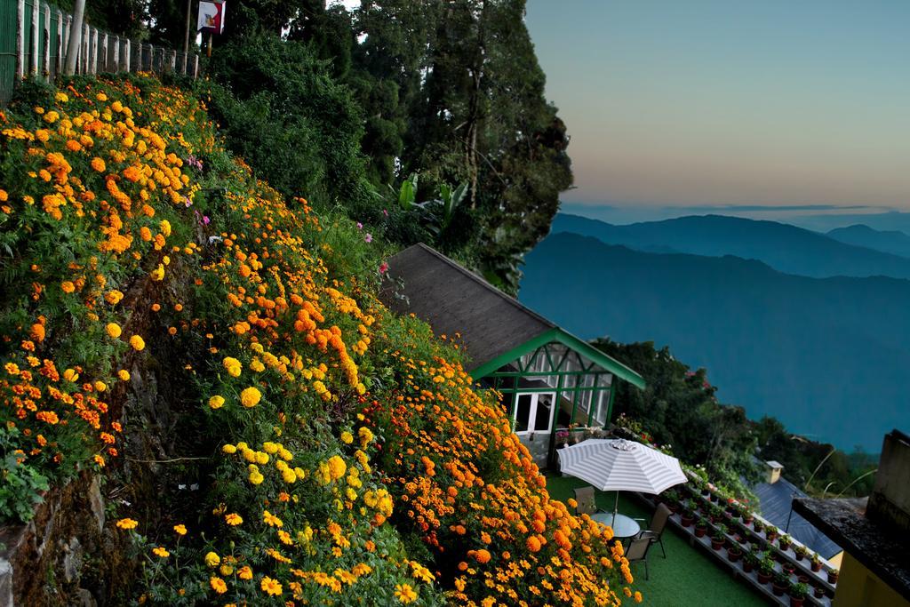 Central Gleneagles Heritage Resort Former Bungalow Of Ex-Tata Chairman Russi Mody The Mall Road Darjeeling Darjeeling  Exterior foto